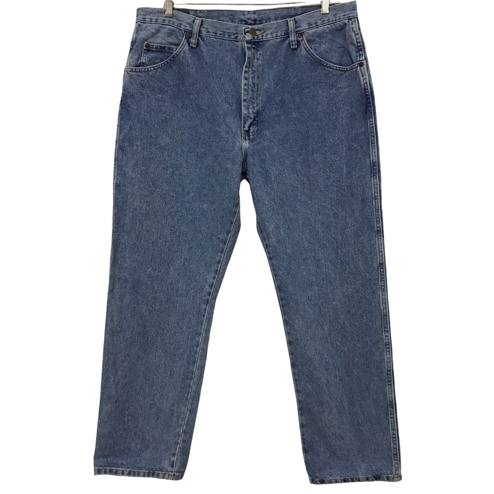WRANGLER Blue Jeans Classic Fit Medium Wash Premium Denim Straight Leg